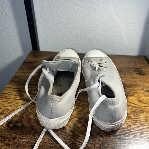 Grey and White Converse AllStar - Picture 2 of 3